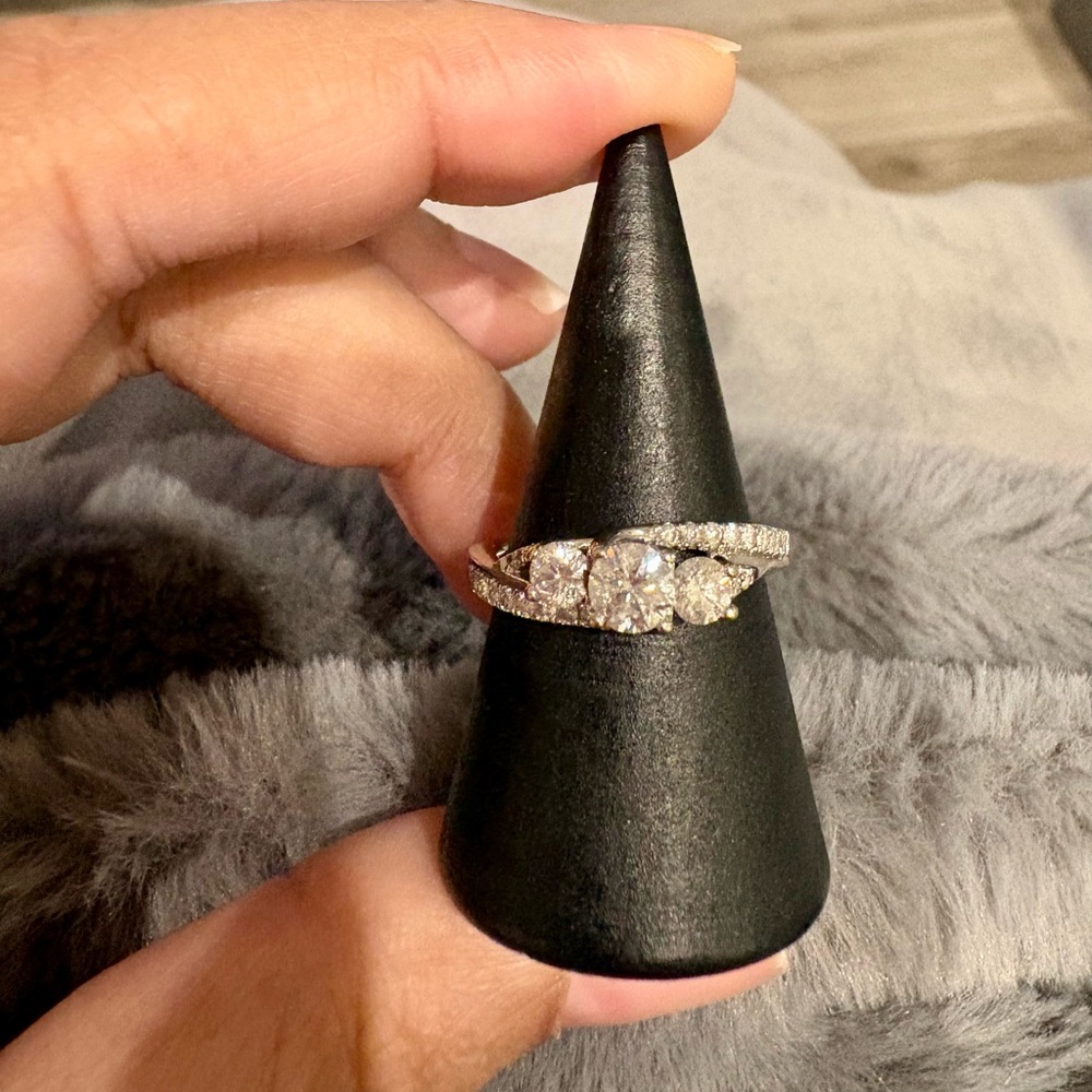 Vintage Natural Diamond 14kt White Gold Ring Size 7